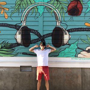 Meet your Posher, Corey